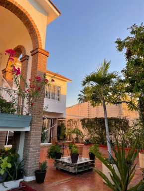 Adventure Inn La Paz
